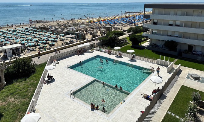 Lignano Sabbiadoro Apartamento | Apartamento de dos habitaciones