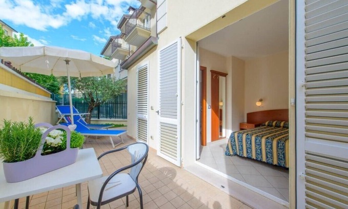 Viserbella Apartamento | SUITE DE DOS HABITACIONES N. 1