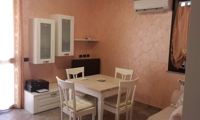 Cascina Elisa Apartamento | APARTAMENTO DE DOS HABITACIONES CERCA DEL AEROPUERTO DE MILAN MALPENSA Y RHO FIERA
