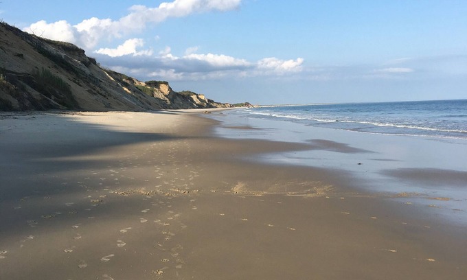 Chilmark Casa | Two Separate 3 Bed / 3 Bath Offerings - Private Beach in Chilmark, WiFi, AC
