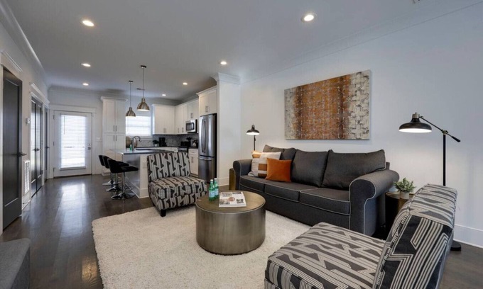 Nashville Casa | Two Side-by-side Townhomes - West Nashville Luxury