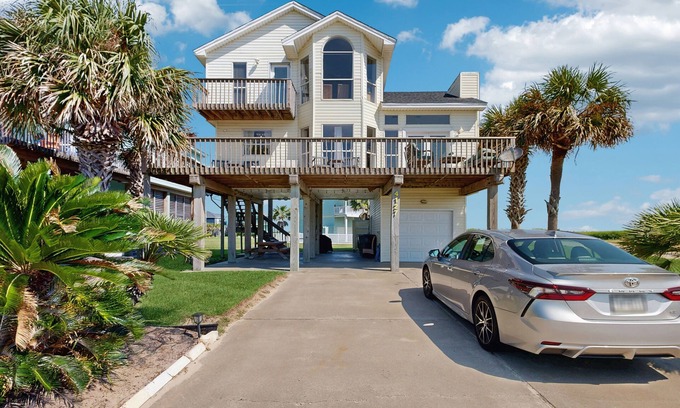 Pointe San Luis Casa | Two-story Gulf view retreat with furnished deck, washer/dryer, central AC