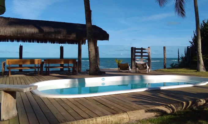 Arraial d'Ajuda Villa | Casa de dos pisos con entradas independientes a los pisos superiores e inferiores.