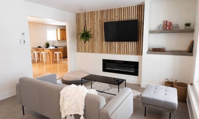 Moncton Casa | Two Tired Retreat - 2 BED / 1 BATH HOME