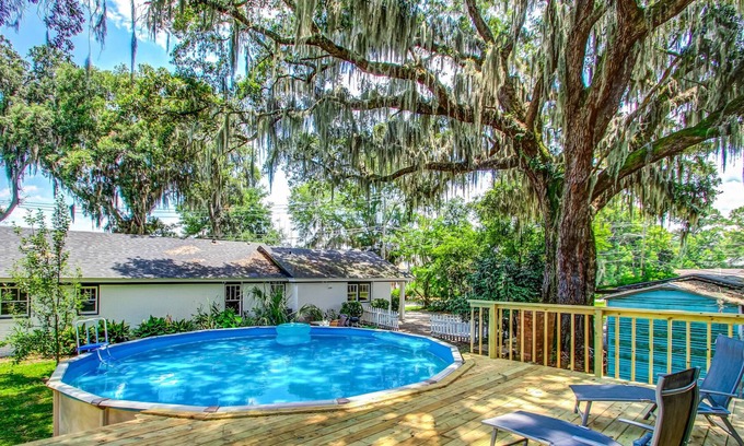 Thunderbolt Casa | Two Units w/ Pool & Gazebo-Swanky Savannah Style