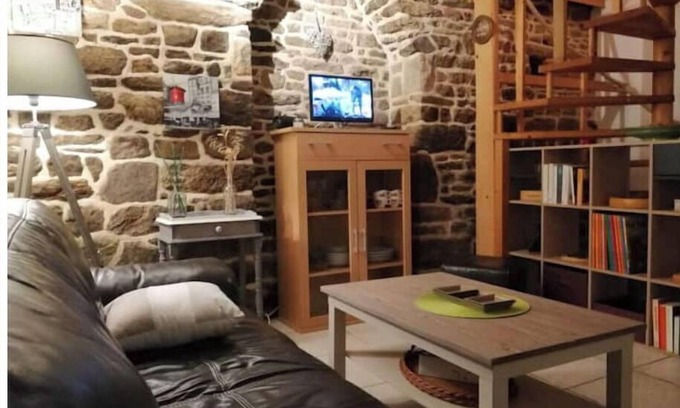 Plaudren Casa | TY BILY country house