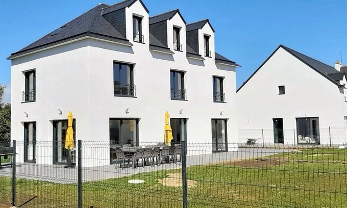 Saint-Pierre-Quiberon Casa | TY BRAZ - Very large house 3 minutes walk from the beach (Baie Quiberon side)