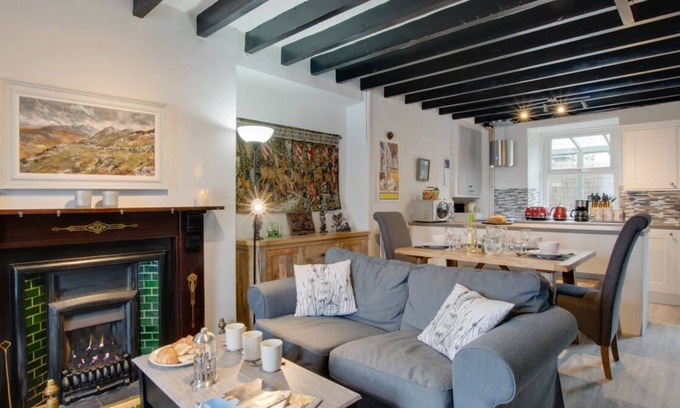 Manod Casa | Ty Manod in Blaenau Ffestiniog
