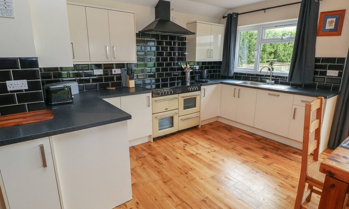 Haverfordwest Cabaña | Ty Mawr