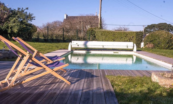 Perros-Guirec Casa | ty michel · Swimming pool access to beaches and sh