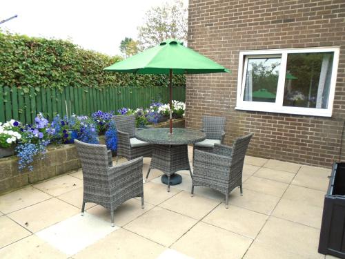Pendine Casa | Ty'r Ardd - An immaculate 2 bedroom bungalow close to the beach