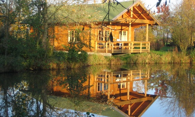 Hechthausen Apartamento | Cabaña de troncos tipo E7 - Ferienpark Geesthof