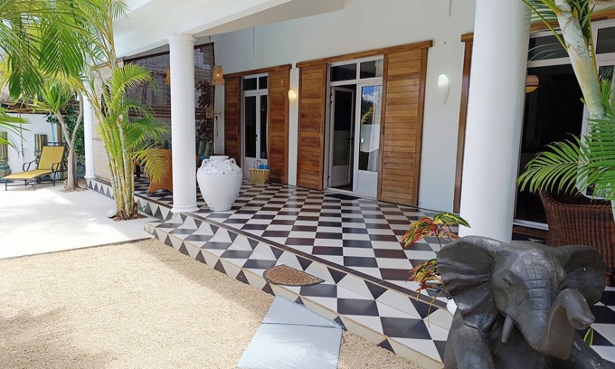 Pointe aux Biches Villa | Villa colonial con piscina privada a 1mn del mar