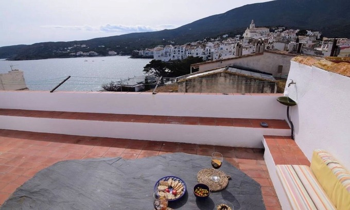 Cadaques Casa | Típica casa antigua y encantadora de pescadores maravillosamente y totalmente restaurada,