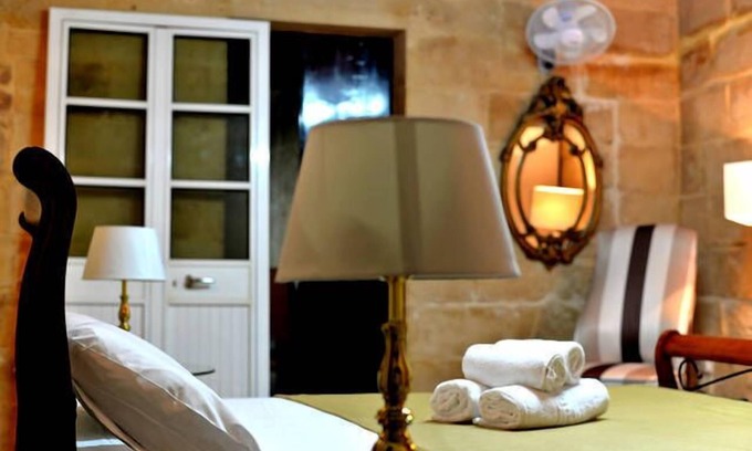 Valletta Apartamento | Apartamento típico maltés de 2 dormitorios en el centro de la ciudad