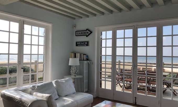 Benerville-sur-Mer Casa | Típica casa normanda frente a la playa - vista al mar - gran jardín - cerca de tiendas