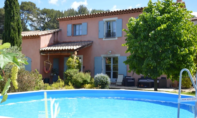 Cadenet Villa | Villa provenzal tipica