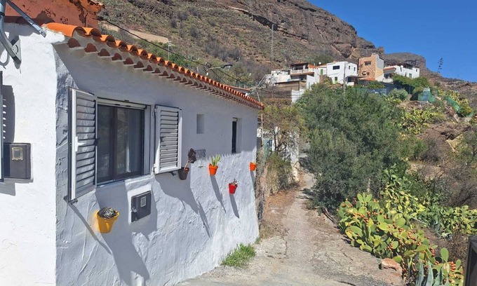 Tejeda Villa | Casa Rural en El Juncal de Tejeda. Una casa restaurada con todas las comodidades