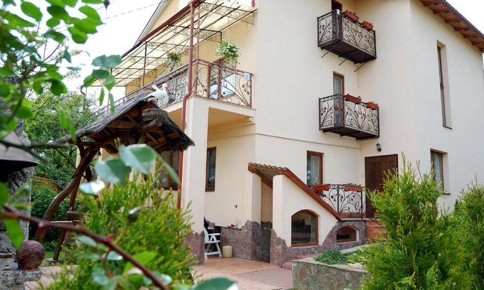 Truskavets Casa | U Olgi