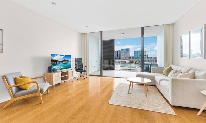 Rhodes Apartamento | U807 · 2 bedroom unit with river view
