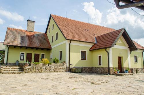 Bystrice nad Pernstejnem Casa | Ubytování na Hájence
