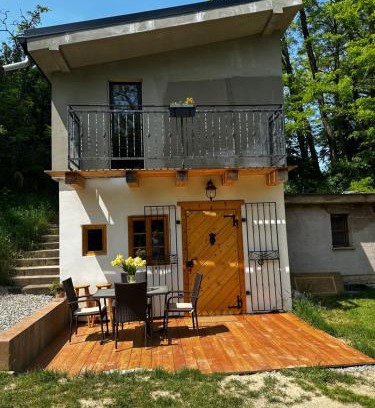 Prace Apartamento | Ubytování na sklípku