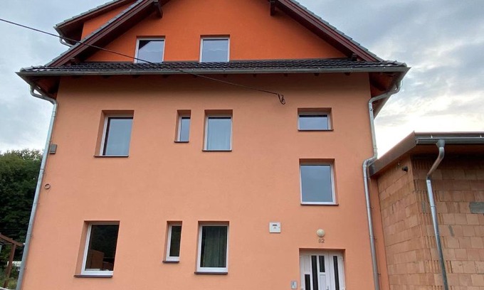 Usti Apartamento | Ubytování u Hřiště