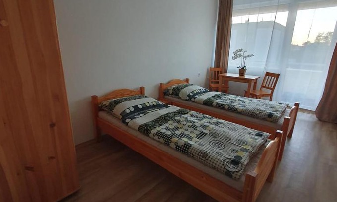 Topolcany Casa | Ubytovanie FUNSTAR Topoľčany