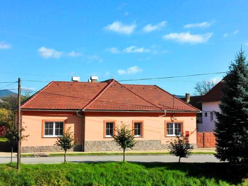 Krasnohorske Podhradie Casa | Ubytovanie Betty