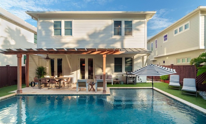 Atlantic Shores Casa | Ultimate Beach Experience w/Ocean Views & Pool