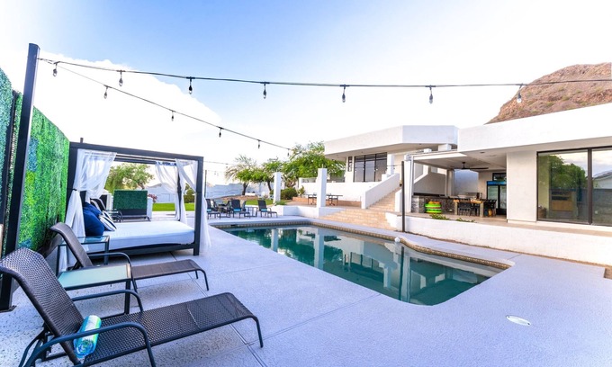 Paradise Valley Village Casa | Ultimate Celebrity Retreat - Heated Pool & Hot Tub