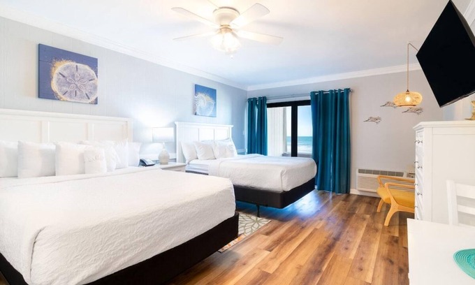 Litchfield by the Sea Apartamento | Ultimate Coastal Getaway Oceanfront Dune Room