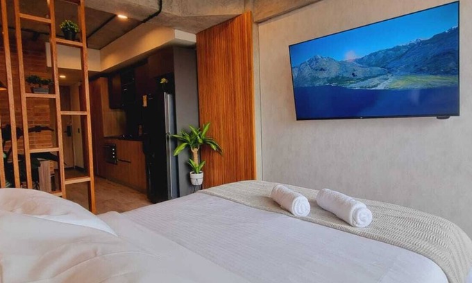Barrios Unidos Apartamento | Ultimate Convenience Luxury Loft in El Polo Bogotá, Just 5 Minutes to Everything