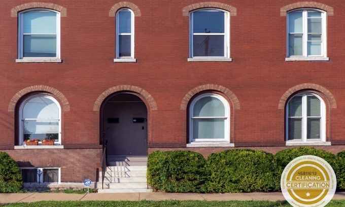 LaSalle Park Casa | Ultimate Convention and STL Getaway!