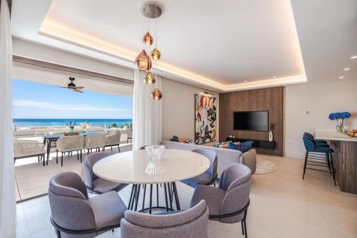New Golden Mile Apartamento | Ultimate luxury sea views at Velaya RDR408