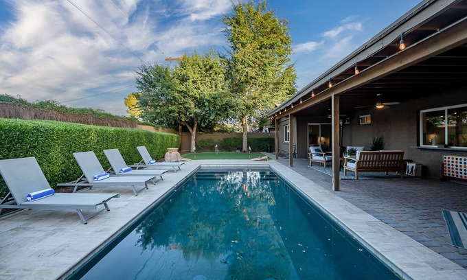 Scottsdale Casa | Ultimate Old Town Hangout | Pool, Putting Green & Lounge Spaces + Pets Welcome!!