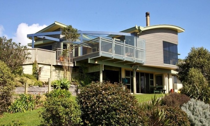 Bell Block Casa | Ultimate Seaside Living en Wanaka Bay, New Plymouth.