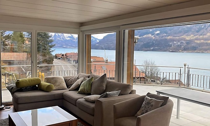 Niederried bei Interlaken Casa | Ultra Luxurious House Lake view