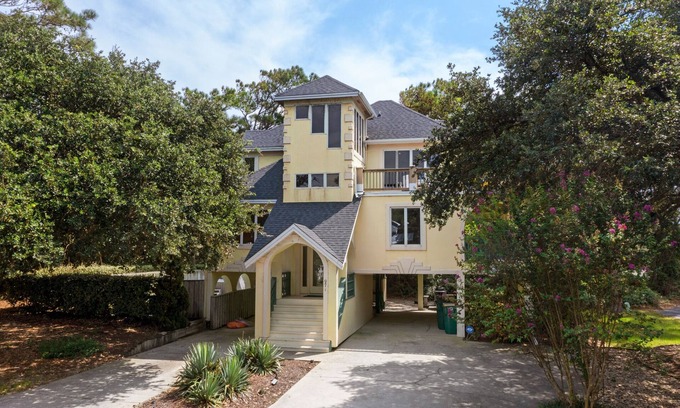 Monteray Shores Casa | Ultra Classic: Private Pool | Hot Tub | Gym Access