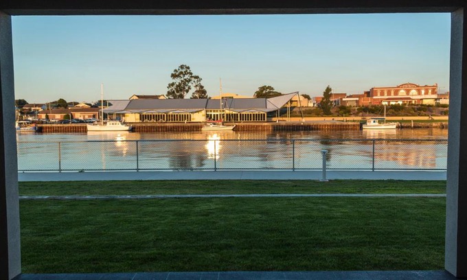 Ulverstone Apartamento | Ulverstone Waterfront Apartments