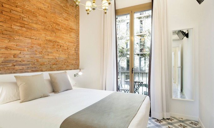 La Sagrada Familia Apartamento | Uma Suites Sagrada Familia