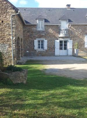 Mauvezin Casa | Un Air De Famille