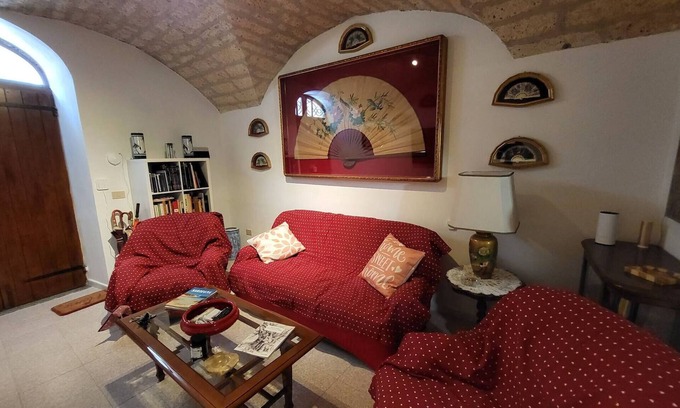 Cuglieri Apartamento | Un Gioiello Nel Corso Principale -itiseasy1