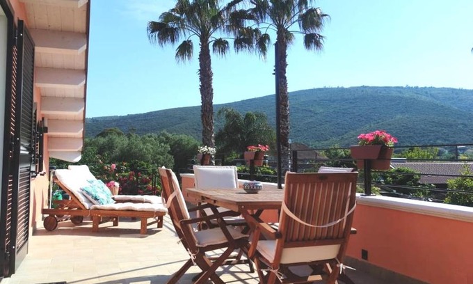 Castellabate Apartamento | Una fuga inaspettata