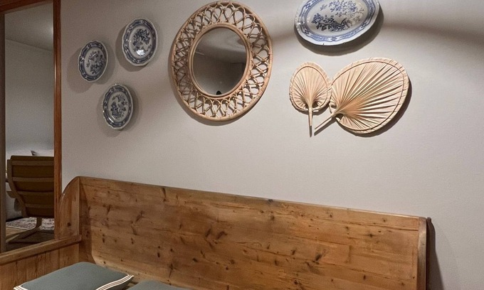 Montebruno Apartamento | Uncle Horace's House AAUT Cozy apartment in the Ligurian countryside.