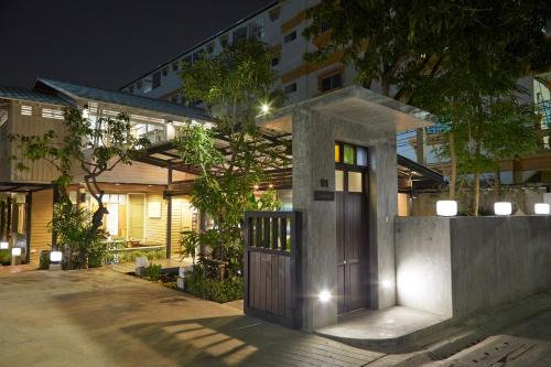 Siriraj Casa | Uncle Loy's Boutique House