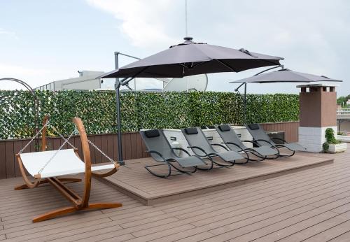 Saints Constantine and Helena Apartamento | Under the Stars - Lux Penthouse with POOL and Terrace by Flat Mаnager