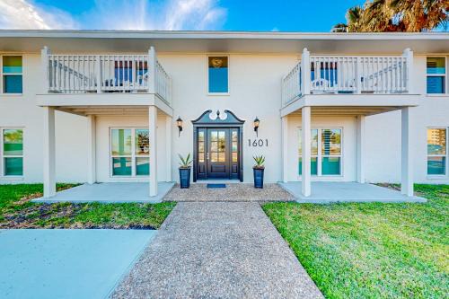 Del Mar Apartamento | Under the Sea