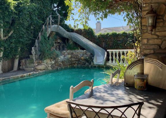 Mar Vista Casa | Under the Tuscan Sun Cottage in West Los Angeles