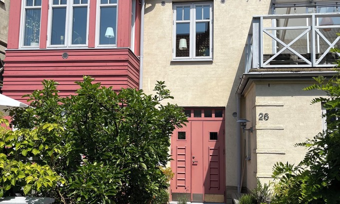 Limhamn Casa | Underbart Town House på Ön, Limhamn med Alla Bekvämligheter